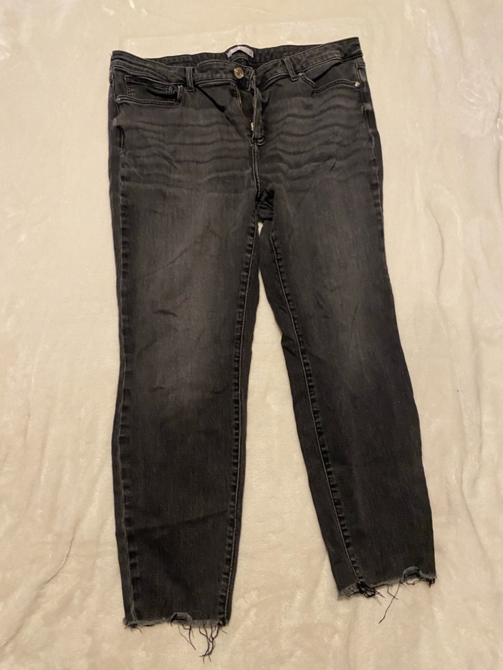 LC Lauren Conrad Black Cropped Slim Jeans with Raw Hem